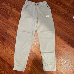 Kids XL Nike sweats. Mint green color